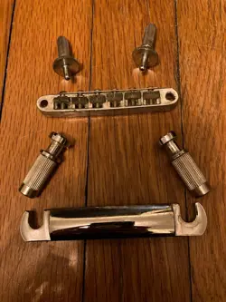 PICKUPS TUNERS BRIDGES