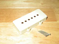 FENDER 1966 WHITE JAZZMASTER PICKUP COVER