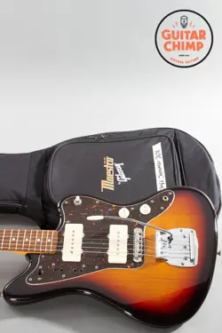 2016 FENDER JM66 ’62 REISSUE JAZZMASTER 3-TONE SUNBURST