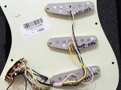 STRATOCASTER PRE-WIRED