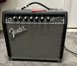 FENDER CHAMPION 40W GUITAR AMP