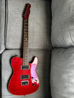 FENDER SPECIAL EDITION CUSTOM TELECASTER FMT HH ESQUIRE ELECTRIC GUITAR - RED