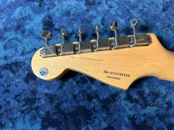 FENDER CLASSIC PLAYER '50S STRATOCASTER ``MOD.'' -SHORELINE GOLD- 2007