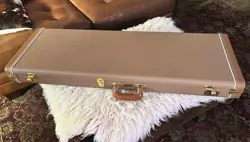 FENDER CUSTOM SHOP ELECTRIC GUITAR CASE