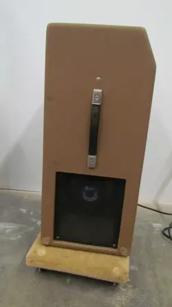 FENDER ACOUSTASONIC AMP