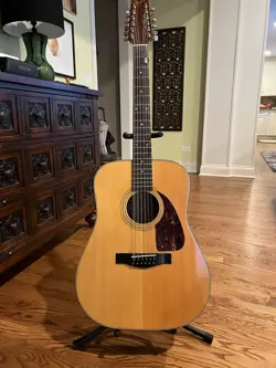 GUITAR 310-12