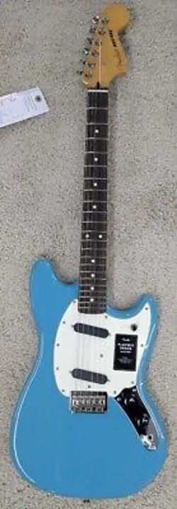 FENDER PLAYER II MUSTANG ELECTRIC GUITAR, ROSEWOOD FINGERBOARD, AQUATONE BLUE