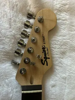 FENDER SQUIER STRATOCASTER SE GUITAR NECK ROSEWOOD FRETBOARD W/TUNERS