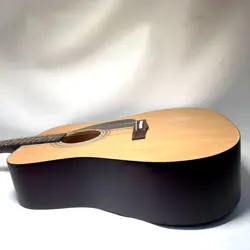 ACOUSTIC GUITAR!