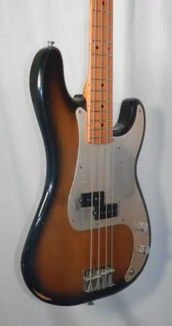 FENDER '57 PRECISION