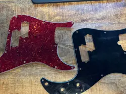 FENDER PRECISION BOTH