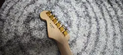 STRATOCASTER FLAMED