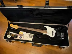 ELECTRIC BASS GUITAR FENDER USA AMERICAN STANDARD 2012 BLACK
