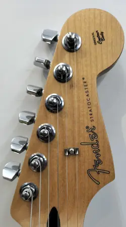 FENDER LIMITED EDITION PLAYER STRATO ELECTRIC GUITAR STRAT CASTER TYPE