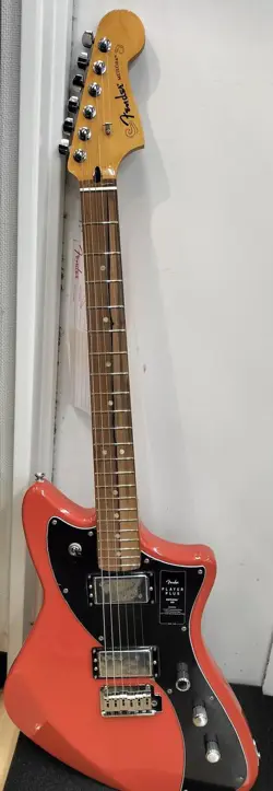 FENDER PLAYER PLUS METEORA FEASTA RED ELECTRIC GUITAR BODY TYPE