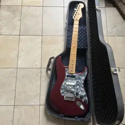 FENDER AMERICAN PROFESSIONAL II STRATOCASTER MADE MXICO SERIE MN8277782