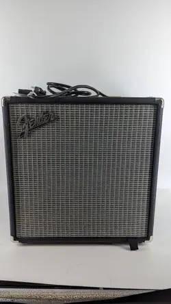FENDER RUMBLE 40 AMPLIFIER