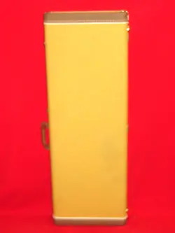 FENDER 2018 USA TWEED AMERICAN VINTAGE STRATOCASTER OR TELECASTER HARDSHELL CASE