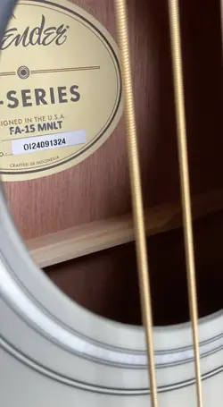 ACOUSTIC GUITAR MOONLIGHT