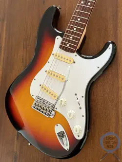 FENDER STRATOCASTER THREE