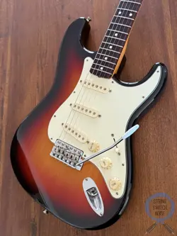 FENDER STRATOCASTER, ’62, THREE TONE SUNBURST, 1999, USA TEXAS PICKUPS