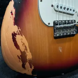 ONE STRATOCASTER 2005