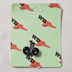 FINISH STRAP BUTTONS