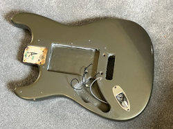 HAND STRATOCASTER GUITAR