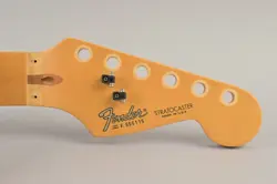 1990 VINTAGE FENDER STRATOCASTER PLUS MAPLE NECK USA STRAT 1990S