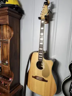 FENDER KINGMAN ACOUSTIC ELECTRIC