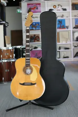 2023 FENDER CALIFORNIA