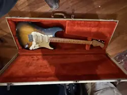 FENDER SUMMER CLASSIC