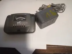 GENUINE OEM ORIGINAL FENDER AG-6   AUTOMATIC GUITAR TUNER