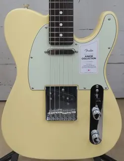 FENDER JUNIOR COLLECTION TELECASTER USED BASSWOOD BODY MAPLE NECK W/GIG CASE
