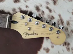 FENDER STRATOCASTER SQUIER GUITAR COBALT BLUE ALNICO V PUPS