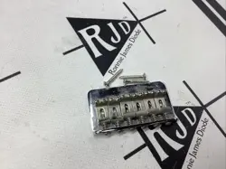 FENDER HARDTAIL GUITAR BRIDGE CHROME FIXED