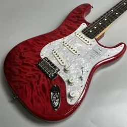 FENDER MADE IN JAPAN HYBRID II 2024 COLLECTION STRATOCASTER QUILT RED BERYL