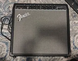 FENDER CHAMPION 40 GUITAR AMP