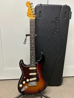 FENDER AMERICAN PROFESSIONAL II STRATOCASTER LEFT-HANDED SUNBURST