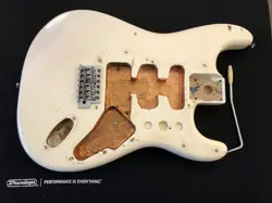 FENDER MIM STRATOCASTER GUITAR BODY