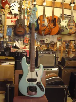 FENDER NEW AMERICAN VINTAGE 64 JAZZ BASS (2014) USED ELECTRIC BASS