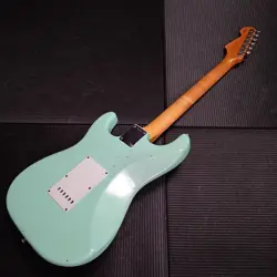 FENDER CUSTOM SHOP 1963 STRATOCASTER JOURNEYMAN RELIC FADED SURF GREEN 2015