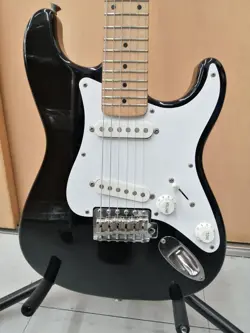 FENDER JAPAN MST-32 USED MAPLE NECK MAPLE FINGERBOARD BLACK W/SOFT CASE