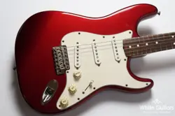 FENDER U.S. VINTAGE 62 STRATOCASTER - CANDY APPLE RED