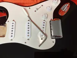 2007 FENDER CUSTOM SHOP ERIC CLAPTON BLACKIE COMPLETE LOADED BODY & NECK PLATE