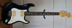 ST-43M STRATOCASTER BLACK