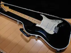 FENDER USA STRATOCASTER AMERICAN STANDARD NO.MG825