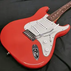 RED MEXICAN STRATOCASTER