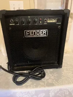 FENDER RUMBLE 15 BASS GUITAR AMPLIFIER TESTED WORKS GREAT