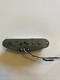 FENDER STRATOCASTER GREY